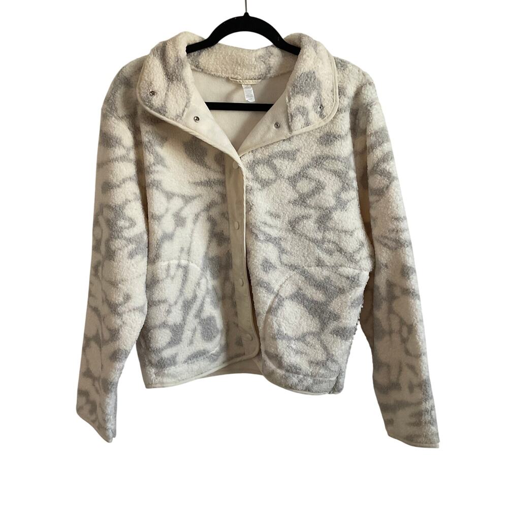 Zella Sherpa Snap Front Fleece Lined Shacket - Cream/Grey - Size Small‎